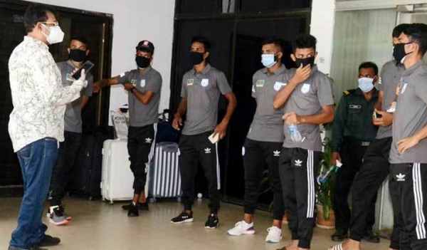 ফুটবল দলের বিশ্বকাপ বাছাই ক্যাম্প স্থগিত ফুটবল দলের বিশ্বকাপ বাছাই ক্যাম্প স্থগিত