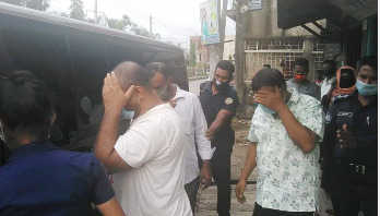 হোটেলে ইয়াবা সেবন, ইউপি চেয়ারম্যান আটক হোটেলে ইয়াবা সেবন, ইউপি চেয়ারম্যান আটক