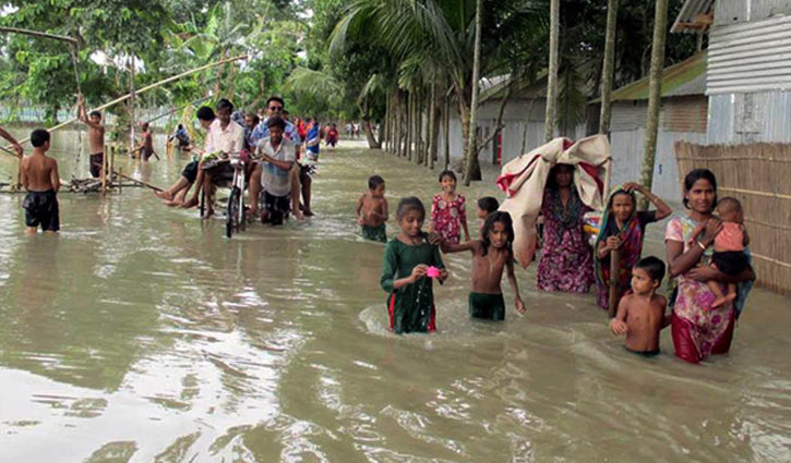 ১৮ জেলায় বন্যা, ৮ জনের মৃত্যু