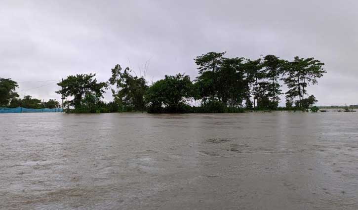 সিলেটে কমছে নদীর পানি, বাড়ছে দুর্ভোগ