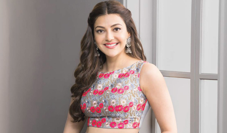 বাবার আপত্তি তাই ফিরছেন না কাজল