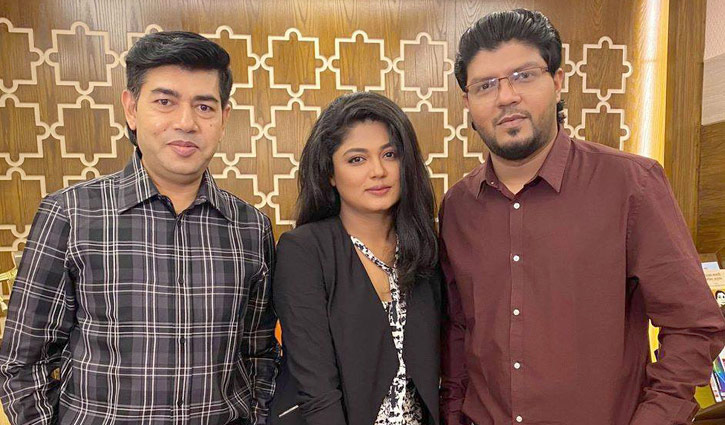 ও-নেগেটিভ রক্তের প্রয়োজনে রাস্তায় তারা ও-নেগেটিভ রক্তের প্রয়োজনে রাস্তায় তারা