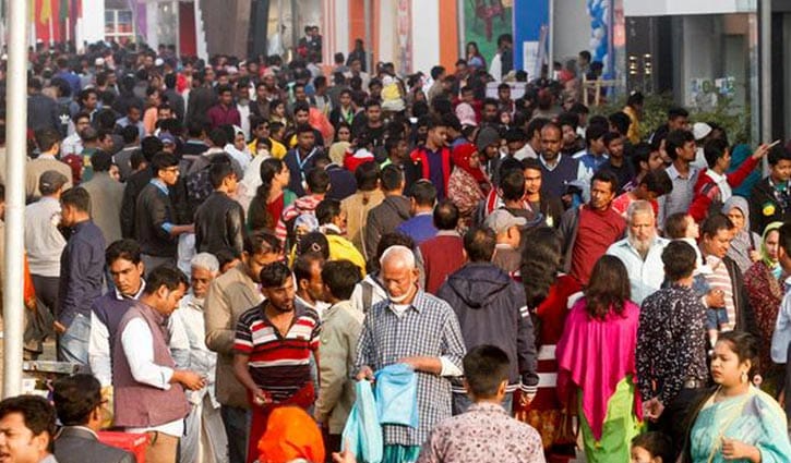 ২১০০ সালে বাংলাদেশের জনসংখ্যা অর্ধেক কমবে