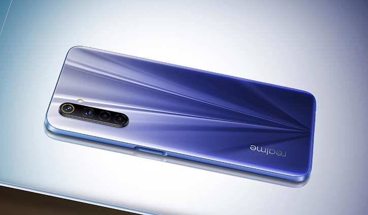 রিয়েলমির নতুন স্মার্টফোন ও স্মার্টওয়াচ উন্মোচন