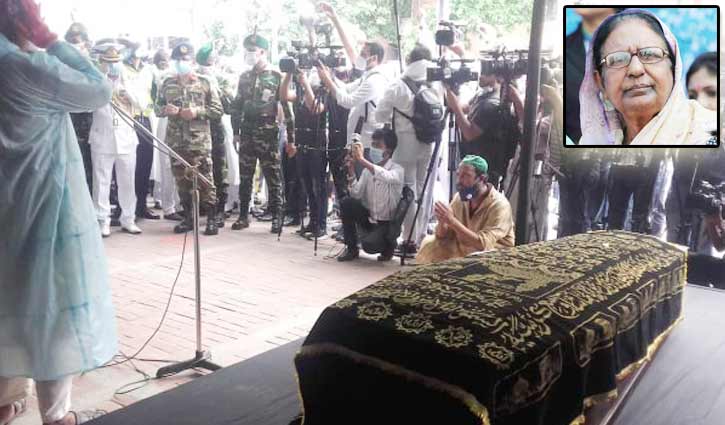 Sahara Khatun laid to rest at Banani graveyard