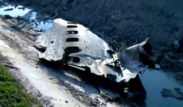 Plane crash leaves 7 dead in Turkey