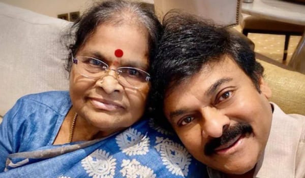 মায়ের জন্য রাঁধলেন চিরঞ্জীবী (ভিডিও) মায়ের জন্য রাঁধলেন চিরঞ্জীবী (ভিডিও)
