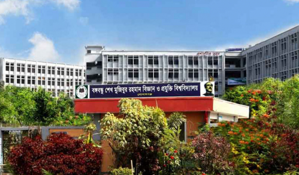 বশেমুরবিপ্রবি থেকে চুরি হওয়া ৩৪ কম্পিউটার উদ্ধার, গ্রেপ্তার ২ বশেমুরবিপ্রবি থেকে চুরি হওয়া ৩৪ কম্পিউটার উদ্ধার, গ্রেপ্তার ২