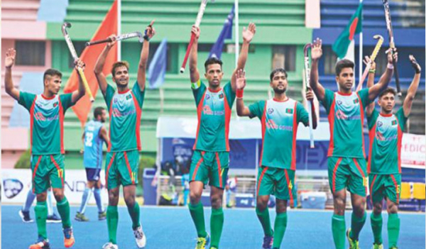 ফুটবলের পর এবার করোনার হানা হকির ক্যাম্পেও ফুটবলের পর এবার করোনার হানা হকির ক্যাম্পেও
