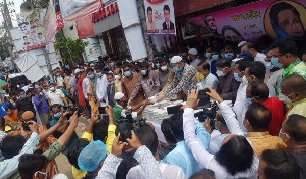 বঙ্গমাতার জন্মদিনে যুবলীগের দোয়া মাহফিল, খাবার বিতরণ বঙ্গমাতার জন্মদিনে যুবলীগের দোয়া মাহফিল, খাবার বিতরণ