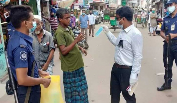 ব্রাহ্মণবাড়িয়ায় সরকারি নির্দেশনা না মানায় ৫৫,৩৫০টাকা জরিমানা ব্রাহ্মণবাড়িয়ায় সরকারি নির্দেশনা না মানায় ৫৫,৩৫০টাকা জরিমানা