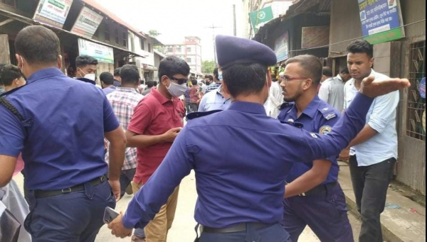 লাঞ্ছনার শিকার এএসআই প্রত্যাহার লাঞ্ছনার শিকার এএসআই প্রত্যাহার