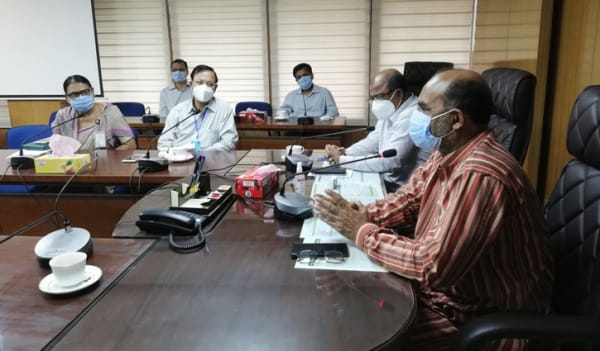 দুর্নীতি ও অনিয়মের বিরুদ্ধে হুঁশিয়ারি প্রাণিসম্পদমন্ত্রীর দুর্নীতি ও অনিয়মের বিরুদ্ধে হুঁশিয়ারি প্রাণিসম্পদমন্ত্রীর