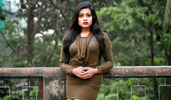এখনো প্রচণ্ড গলা ব্যথা: সানাই মাহবুব এখনো প্রচণ্ড গলা ব্যথা: সানাই মাহবুব