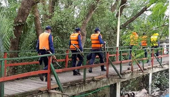 সুন্দরবনে অপরাধ দমনে পুলিশের বিশেষ অভিযান শুরু সুন্দরবনে অপরাধ দমনে পুলিশের বিশেষ অভিযান শুরু