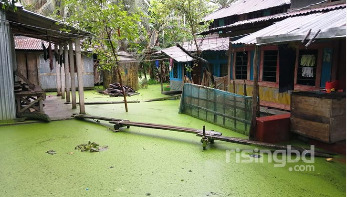 শরনখোলায় একমাস ধরে পানিবন্দি ৩ শতাধিক পরিবার