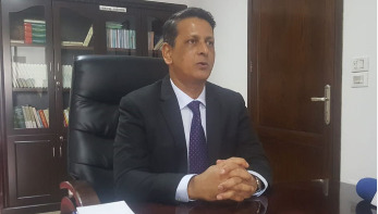 ‘প্রবাসীদের মাথার ওপর ছায়া হয়ে থাকবে দূতাবাস’ ‘প্রবাসীদের মাথার ওপর ছায়া হয়ে থাকবে দূতাবাস’