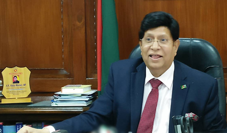 Foreign Minister stands by nurse family who died of coronavirus