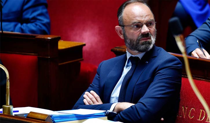 French Prime Minister resigns