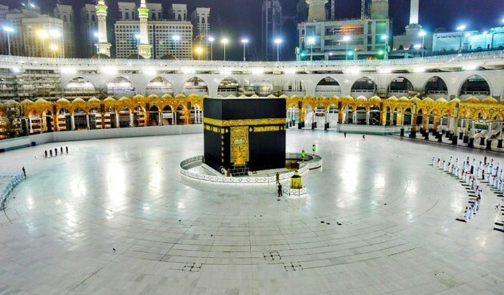  Touching Kaaba to be banned during this year’s hajj
