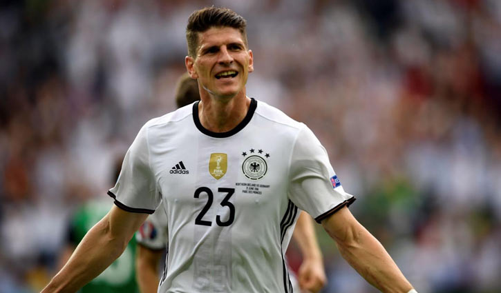 Mario Gomez retires from football