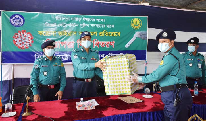 এসএমপির ১০৬ সদস্য করোনায় আক্রান্ত এসএমপির ১০৬ সদস্য করোনায় আক্রান্ত