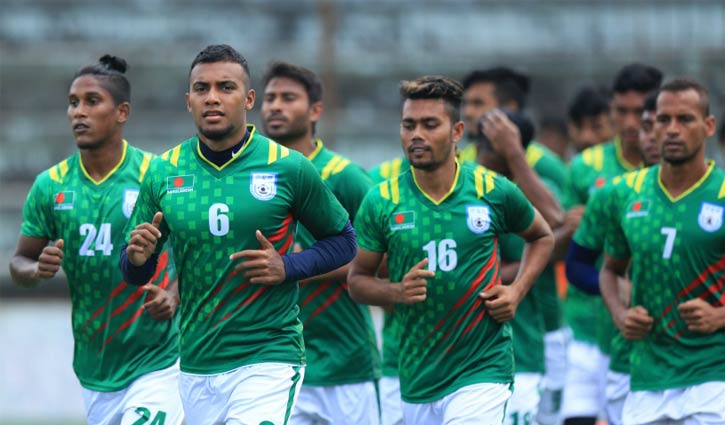 অক্টোবরে মাঠে ফিরছে বাংলাদেশ জাতীয় ফুটবল দল