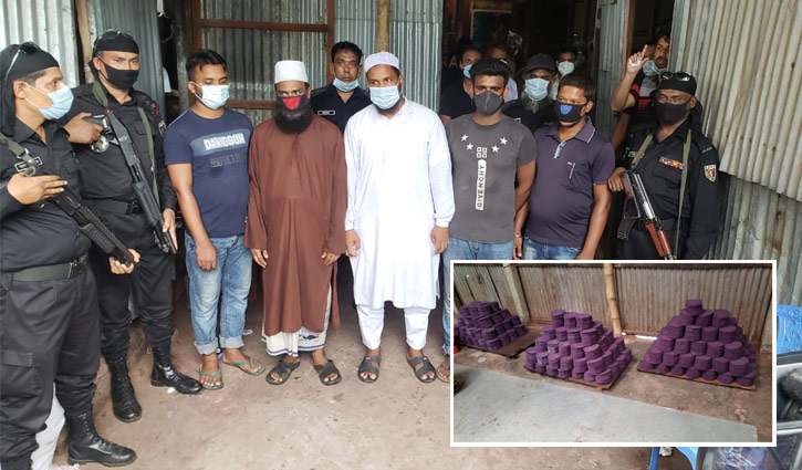 অবৈধ মশার কয়েল কারখানায় অভিযান, দণ্ডিত ৫ অবৈধ মশার কয়েল কারখানায় অভিযান, দণ্ডিত ৫