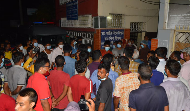 এন্ড্রু কিশোরের মৃত্যুতে ভক্তদের ঢল এন্ড্রু কিশোরের মৃত্যুতে ভক্তদের ঢল
