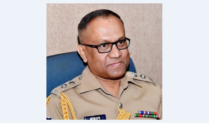 চাঁদপুরে এসপিসহ পুলিশের ৮ সদস্য করোনায় আক্রান্ত চাঁদপুরে এসপিসহ পুলিশের ৮ সদস্য করোনায় আক্রান্ত