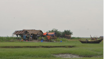 ‘আমাগো আল্লাহ ছাড়া কেউ নাই’