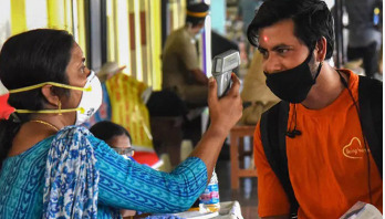 করোনায় এক বছরের জন্য নিয়ম বেঁধে দিলো কেরালা করোনায় এক বছরের জন্য নিয়ম বেঁধে দিলো কেরালা