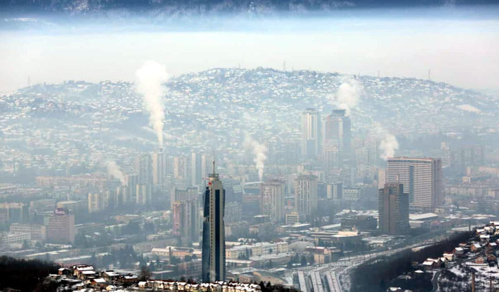 Air pollution shortens lives by 3 years