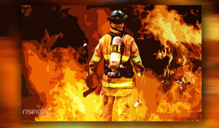 Two burnt dead in Chattogram fire