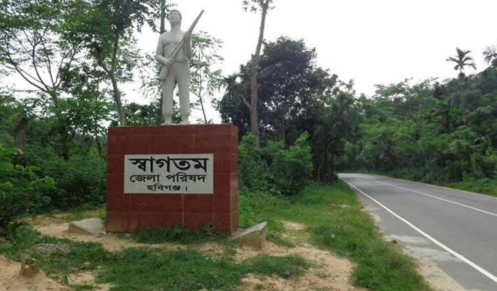 Habiganj put under lockdown 