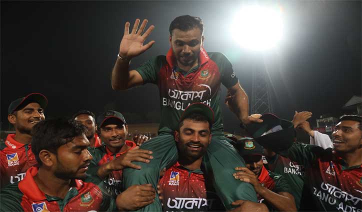 এমন সম্মান তো মাশরাফির-ই প্রাপ্য এমন সম্মান তো মাশরাফির-ই প্রাপ্য