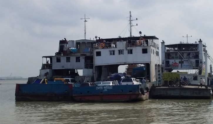 শিমুলিয়া-কাঠালবাড়ী নৌরুটে যাত্রীবাহী নৌ চলাচল বন্ধ শিমুলিয়া-কাঠালবাড়ী নৌরুটে যাত্রীবাহী নৌ চলাচল বন্ধ