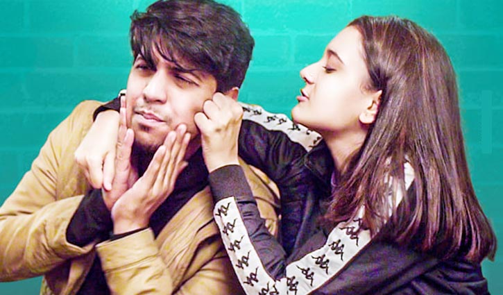 তৌসিফ-সাবিলার ফিফটি!