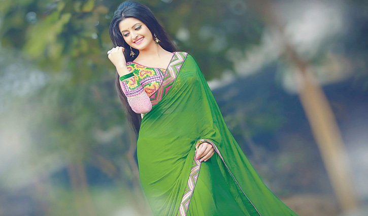 লোকালয় থেকে দূরে পরীর কোয়ারেন্টাইন লোকালয় থেকে দূরে পরীর কোয়ারেন্টাইন