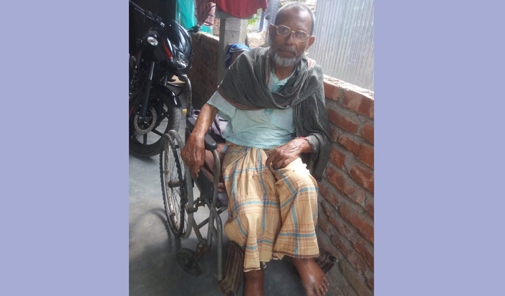রণাঙ্গনে অকুতোভয় আম্বর আলী অর্থাভাবে চিকিৎসাহীন রণাঙ্গনে অকুতোভয় আম্বর আলী অর্থাভাবে চিকিৎসাহীন