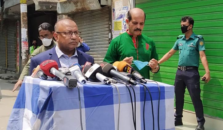 ‘কোয়ারেন্টাইন নিশ্চিতে জনপ্রতিনিধিরা কাজ করছেন ’ ‘কোয়ারেন্টাইন নিশ্চিতে জনপ্রতিনিধিরা কাজ করছেন ’