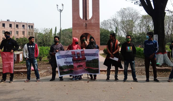 ‘আমরা পরীক্ষা দিতে চাই, তারা নিতে চান না’ ‘আমরা পরীক্ষা দিতে চাই, তারা নিতে চান না’