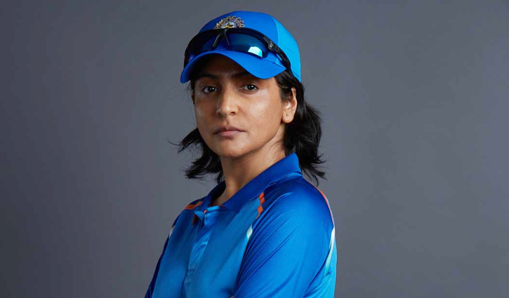 এবার ২২ গজে ঝড় তুলবেন বিরাটের ঘরণী