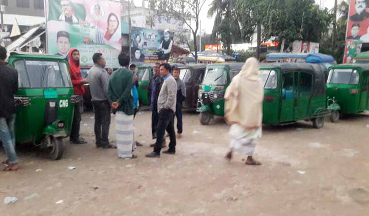কালীগঞ্জ থেকে ঢাকা ও গাজীপুরে সরাসরি গণপরিবহন নেই 