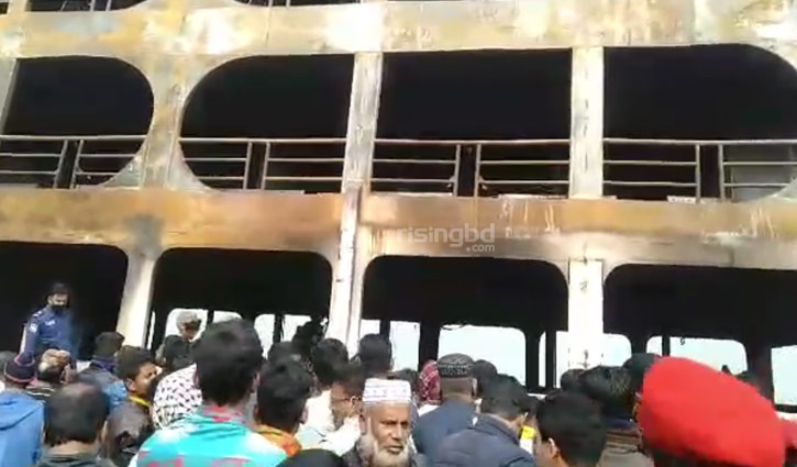 লঞ্চে আগুন: কারণ অনুসন্ধানে ৬ সদস্যের তদন্ত কমিটি