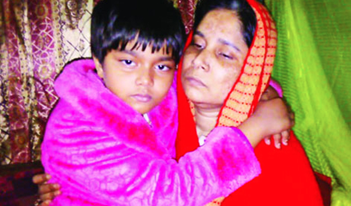 ‘বাবা ছাড়া আমি ভাত খাবো না’