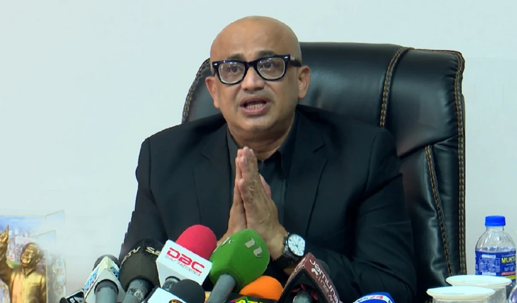 মুরাদের বিরুদ্ধে দেশের বিভিন্ন জায়গায় মামলা