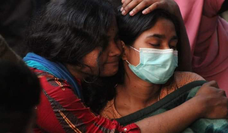 শাবিপ্রবিতে আন্দোলন: অনশনকারী ৫ শিক্ষার্থী হাসপাতালে