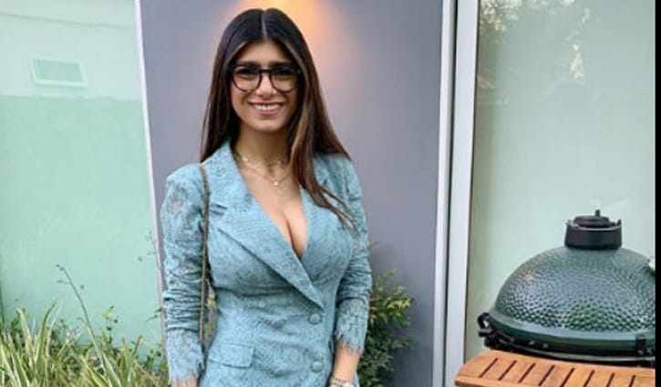 এখনো বেঁচে আছি: মিয়া খলিফা