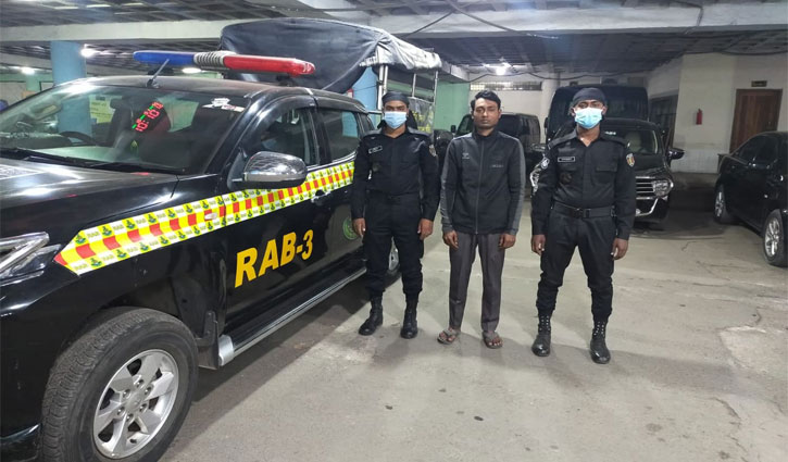 স্বেচ্ছাসেবক লীগ নেতাকে কুপিয়ে হত্যা: প্রধান আসামি গ্রেপ্তার